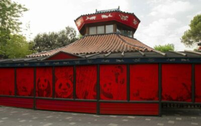 Proyecto de diseño con paneles HPL en la Zona Panda del Zoo de Madrid